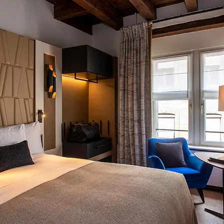 Szálloda Les Armures 5*