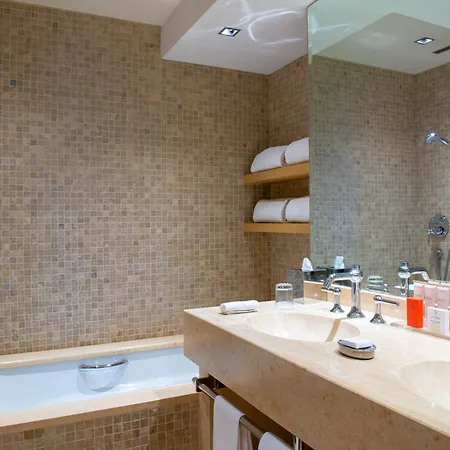 Szálloda Les Armures 5*