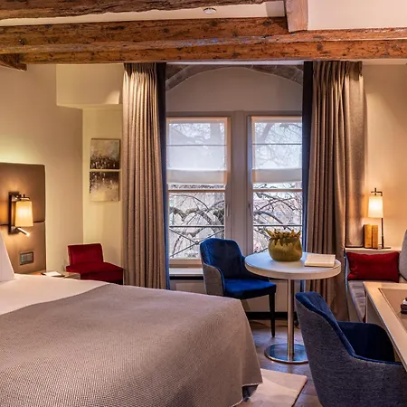 Les Armures Szálloda 5*