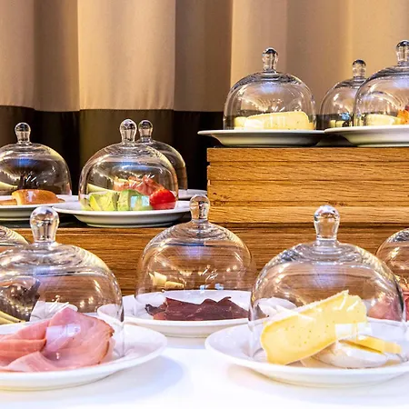 Szálloda Les Armures 5*